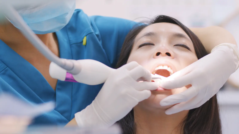 Painless Root Canal Treatment Clinic: A Simple Guide to Stress-Free Dental Care