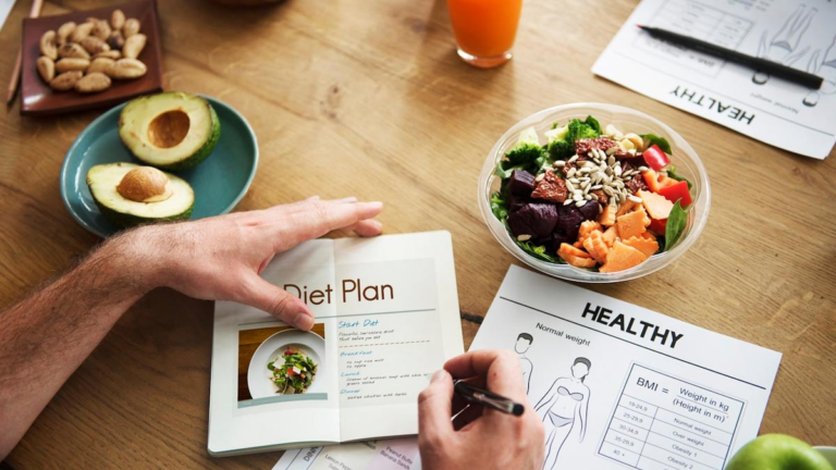 Sports Nutrition Diet Plan for Athletes: A Simple Guide to Eating for Performance