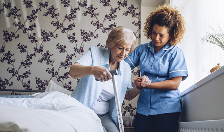 Private Caregivers for Elderly Patients: A Complete Guide for Families
